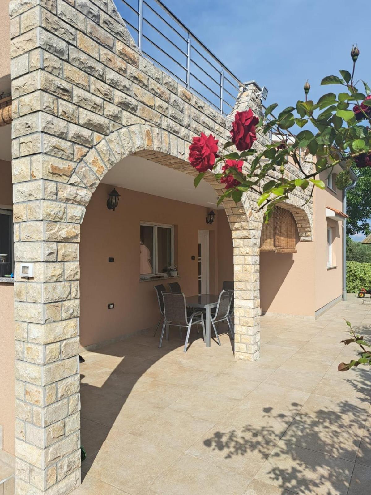 Apartman Melita Galizana Exterior photo